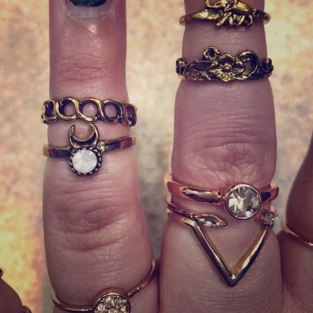 14 Rings - Picture 3 of 4